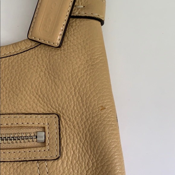 Coach Cream Colored Crossbody Bag - Picture 3 of 12